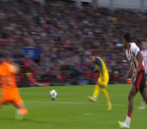 开云体育 注册-关于埃因霍温发布备战花絮,集结日战术微调,NBA常规赛任务艰巨,数据趋势出现新变化的信息