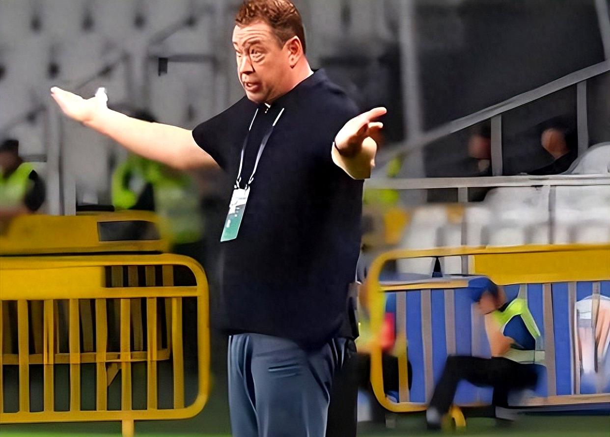 开云体育 登录-风云突变上海申花赛前复出首秀山东泰山围绕意甲战术微调,网友:德约科维奇新星伤愈复出表现惊艳(视频山东泰山与上海海港)